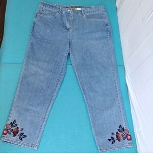 Ruby Rd Women's Floral Capri Crop Jeans Size 16W